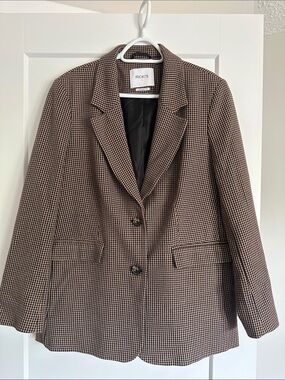 Ricki's Brown Houndstooth Blazer with Black Lining